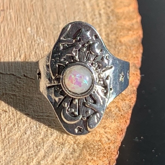 Whimigoth Carved Crystal Ball Hands Unique Dark Essence Magical Ring - Picture 5 of 10